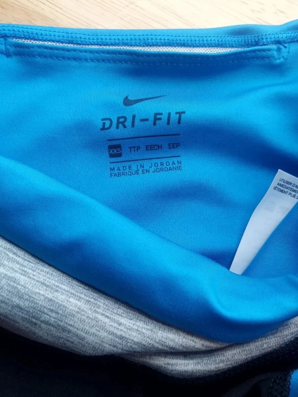 Nike Womens Leggings Size XXS Dri Fit Color Block MId Rise 7/8 CZ9198-010